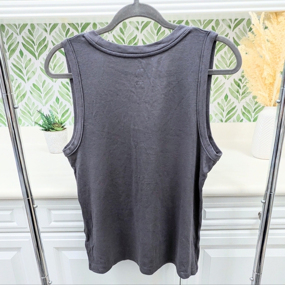 ⭐ Gray A New Day Tank Top⭐ - Picture 4 of 4